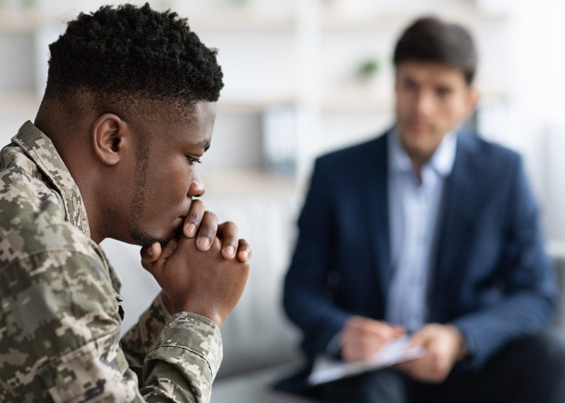 Veteran-receiving-counseling-for-post-traumatic-stress-disorder